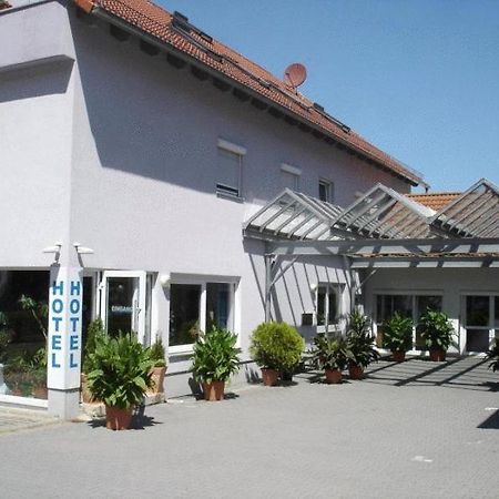 Hotel Papillon Lappersdorf  Buitenkant foto