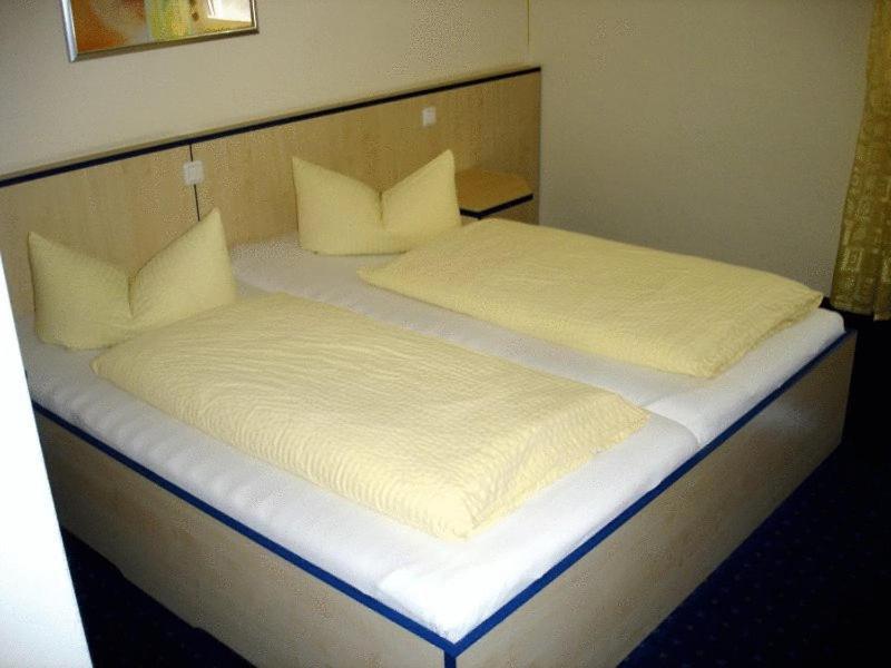 Hotel Papillon Lappersdorf  Kamer foto